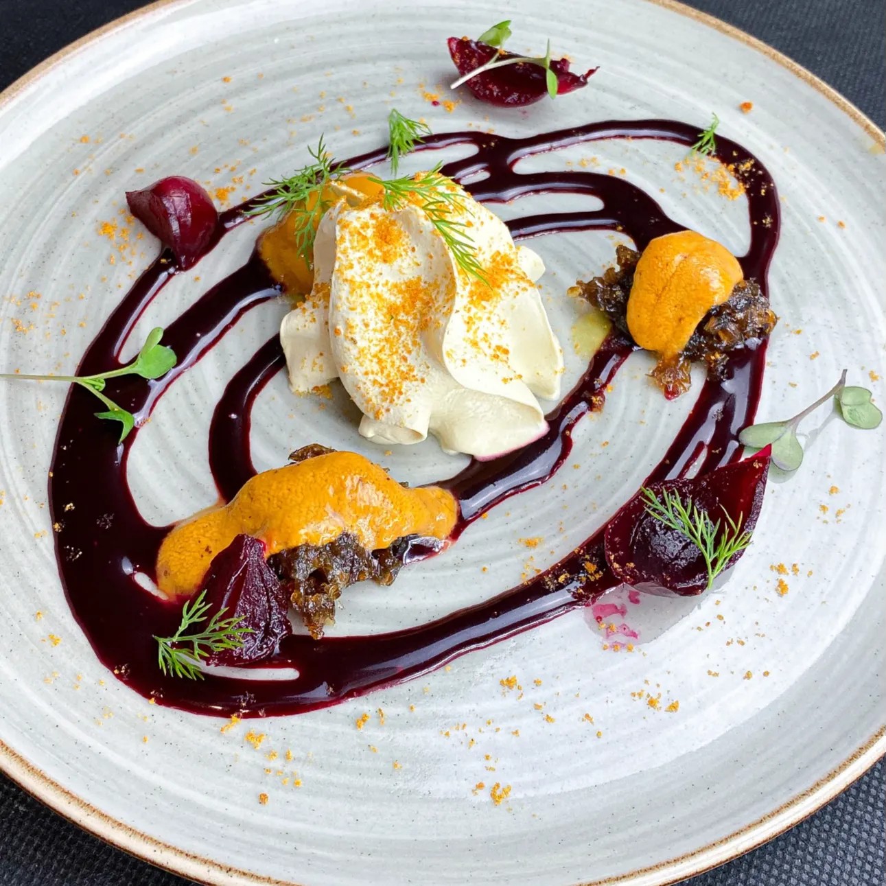 Plato de gastronomía de autor